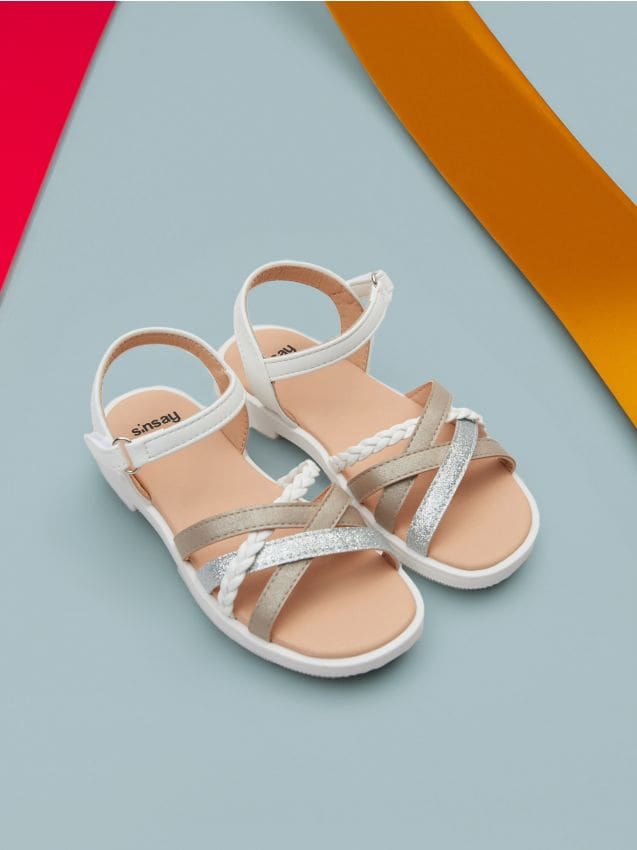 Sanda y Kolor Bia y SINSAY 7572R 00X sanda-y-kolor-bia-y-sinsay-7572r-00x