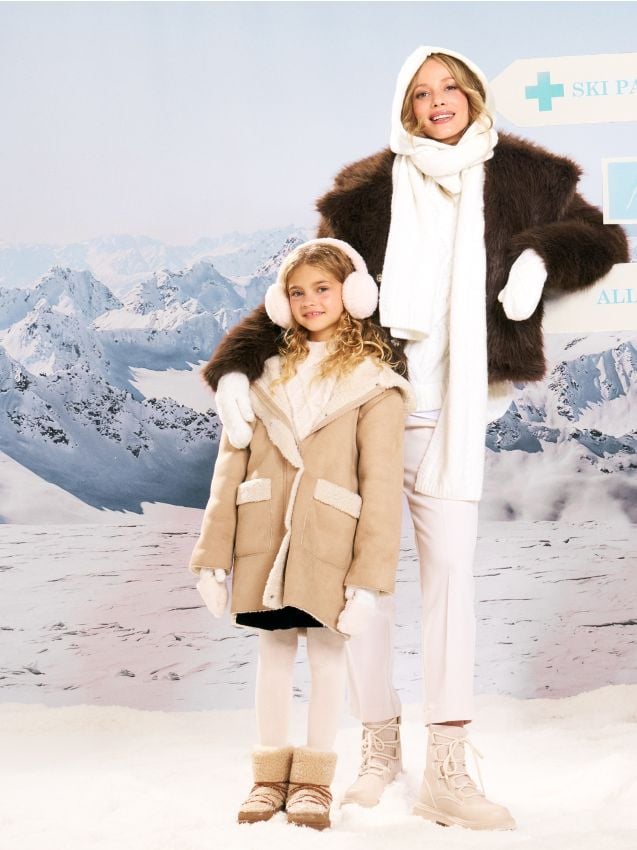 Sinsay - Pantaloni țigaretă - nude