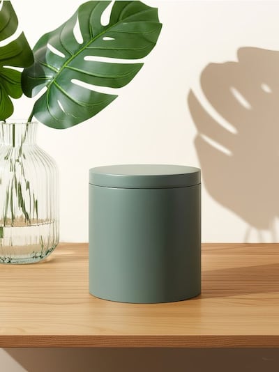 Tárolóedény fedéllel