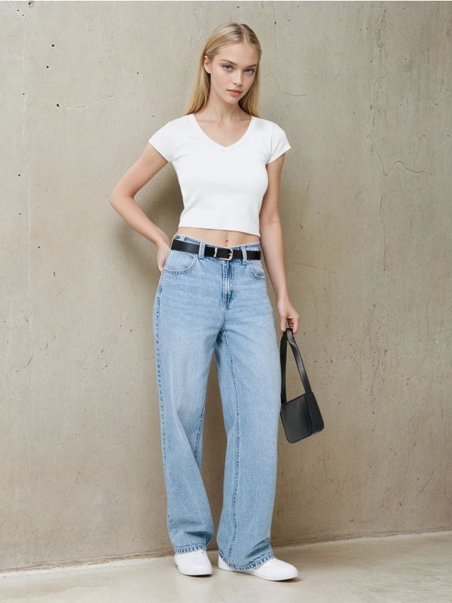 Sinsay - Top scurt din tricot striat - alb