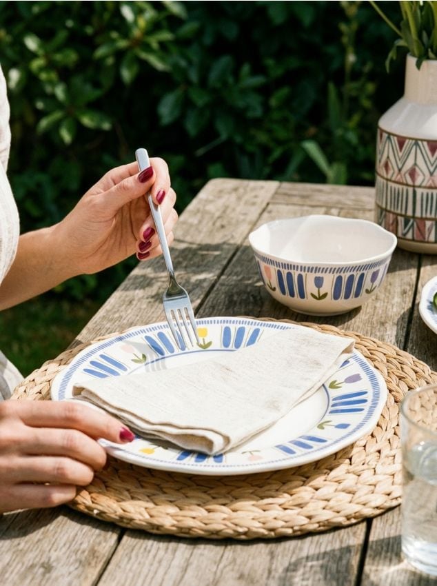 Sinsay - Farfurie ceramică cu motiv floral - bleumarin