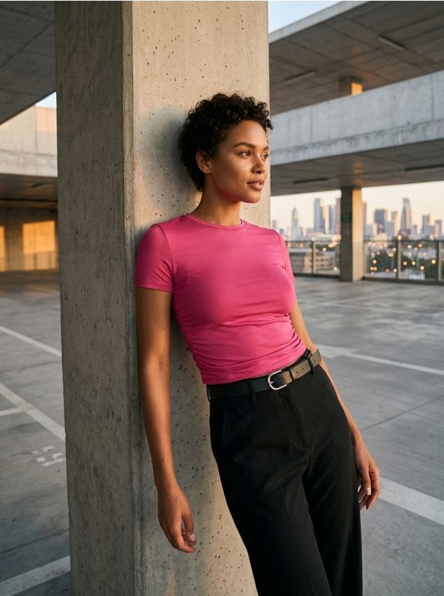 Sinsay - Koszulka z marszczeniem po bokach - różowy