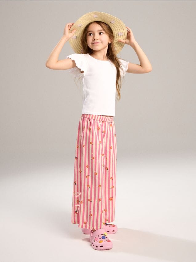 Sinsay - Set de tricou cu mânecă scurtă și pantaloni - crem