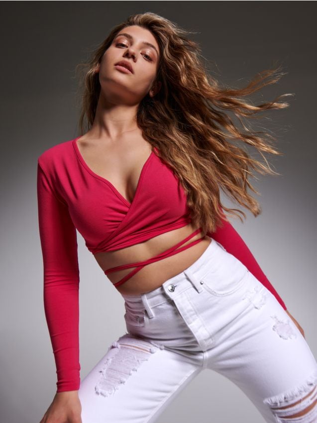Crop top cu șnur decorativ - SINSAY