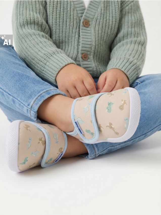 Sinsay - Tenisi cu Velcro și Print cu Dinozauri - nude