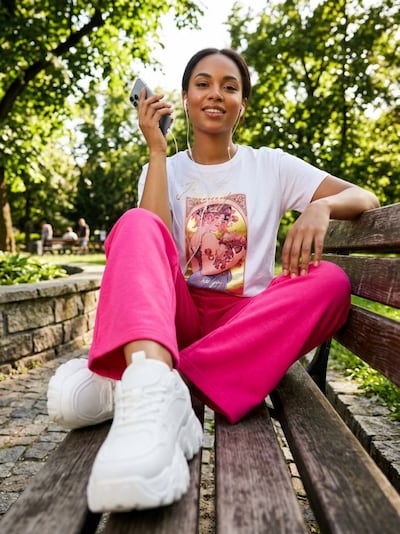 Bombažna majica s potiskom Alphonse Mucha