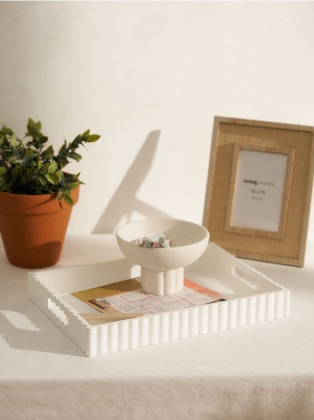 Sinsay - Tavă decorativă striată - alb