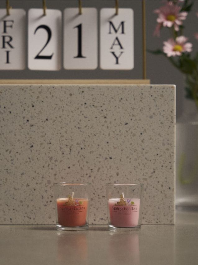 Sinsay - Lumânări parfumate Spring Garden 2 pack - roz-pastel
