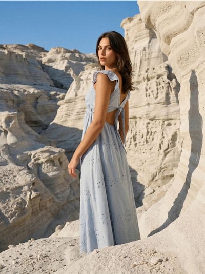 Midi-Kleid mit Volant und dekorativer Bindung am Rücken