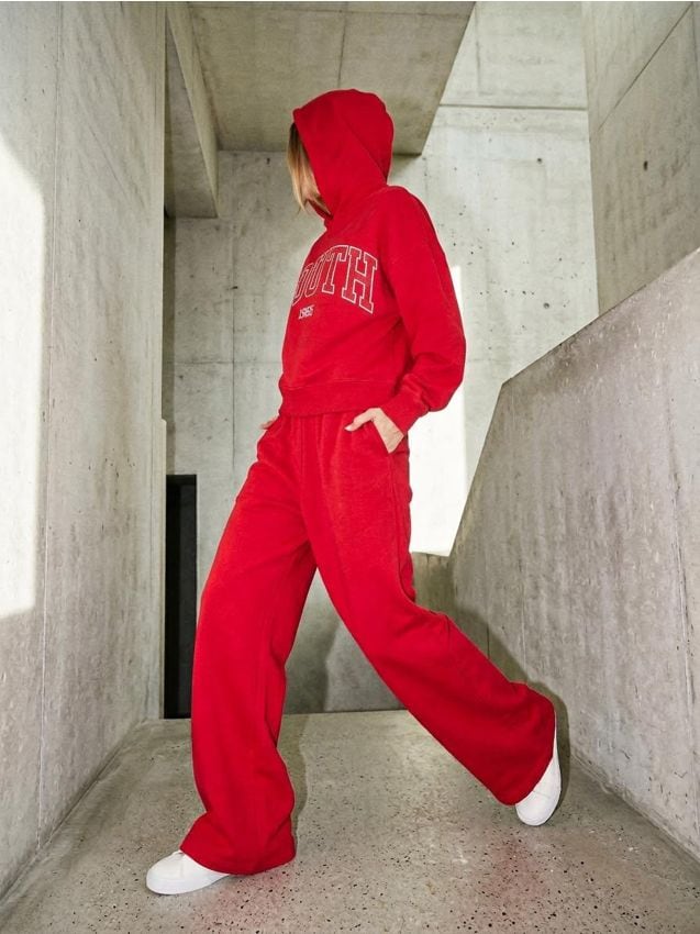 Sinsay - Pantaloni din material textil cu crac larg - roșu