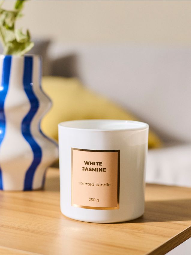 Sinsay - Lumânare parfumată White Jasmine - alb