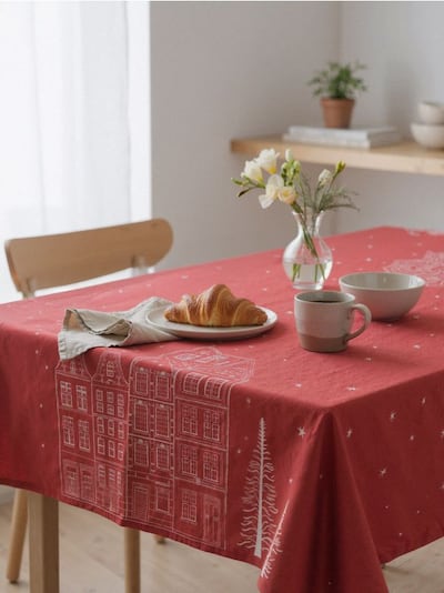 Різдвяна скатертина з мотивом будиночків