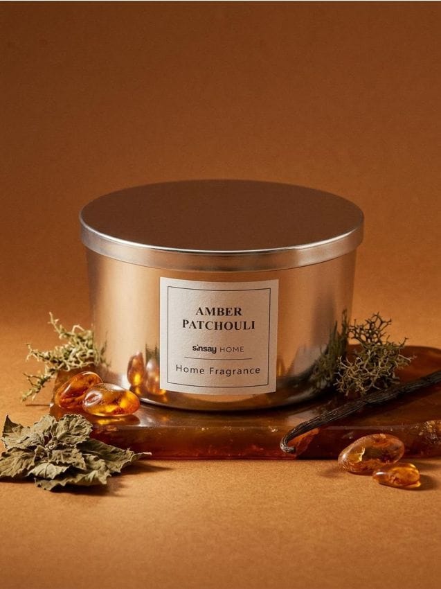 Sinsay - Lumânare cu trei fitiluri Amber Patchouli - argintiu