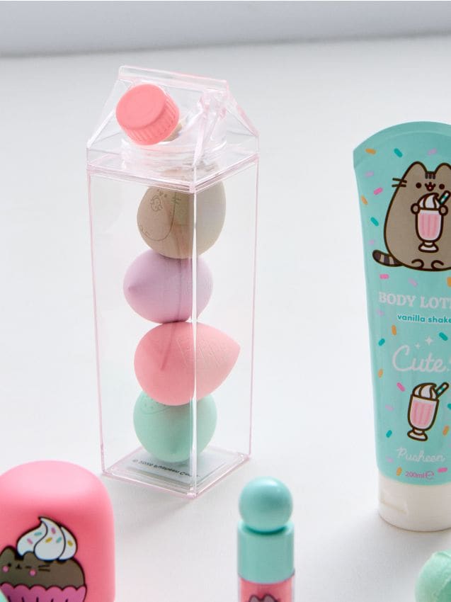 Sinsay - Bureței de machiaj set de 4 Pusheen The Cat - roz-pastel