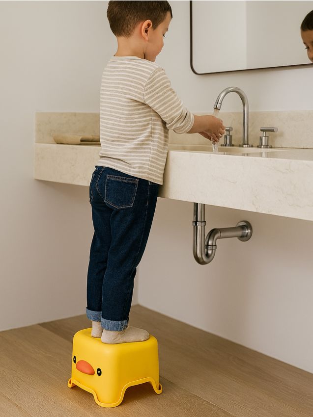 Sinsay - Taburet cu model de rață - galben