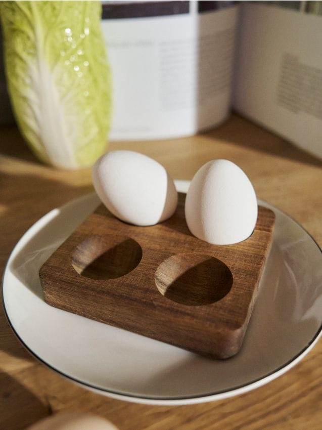 Sinsay - Tavă din lemn pentru servirea ouălor - bej