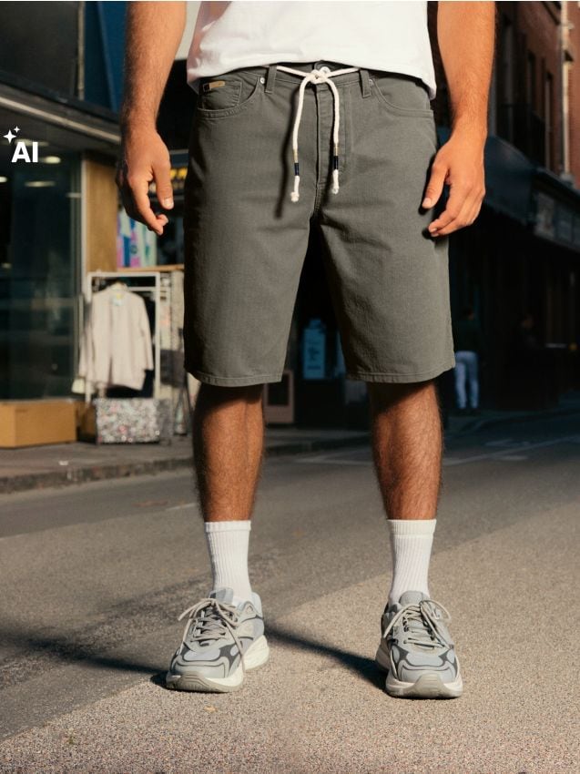 Sinsay - Pantaloni scurți din denim - verde-prăfuit