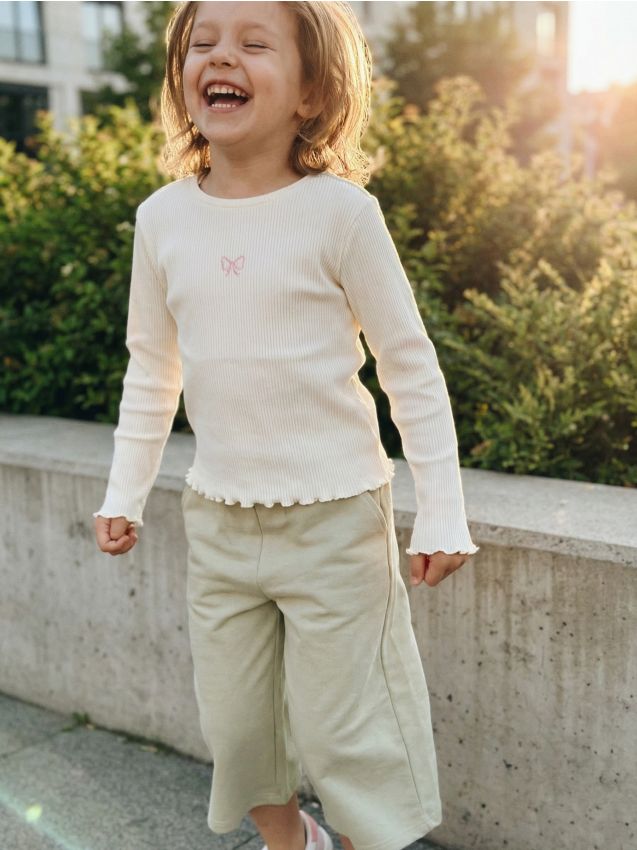 Sinsay - Tricou din tricot striat - crem