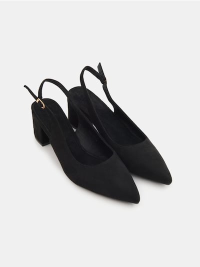 Kontsaga slingback-kingad sisetallaga, mis sisaldab nahka