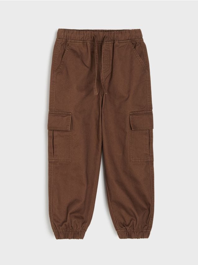 Sinsay - Pantaloni jogger cargo - maro