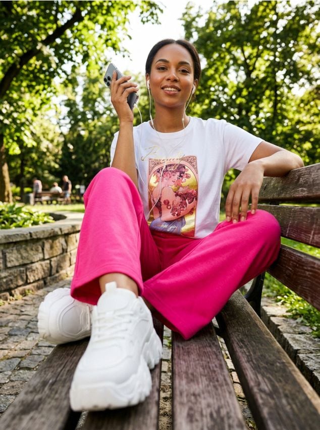 Sinsay - Spodnie dresowe straight leg - różowy