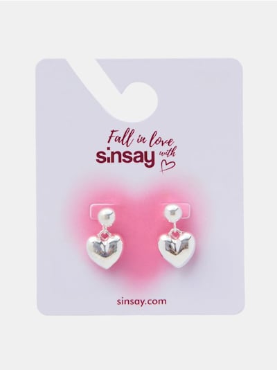 Сережки у формі серця