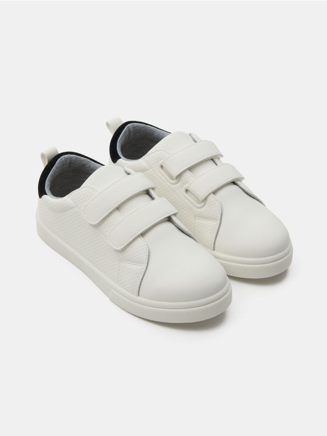Sinsay - Adidași cu velcro cu branț din piele și căptușeală melanj - alb