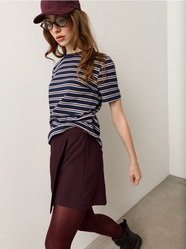 Sinsay - Fustă-pantalon uni cu amestec de viscoză - bordo