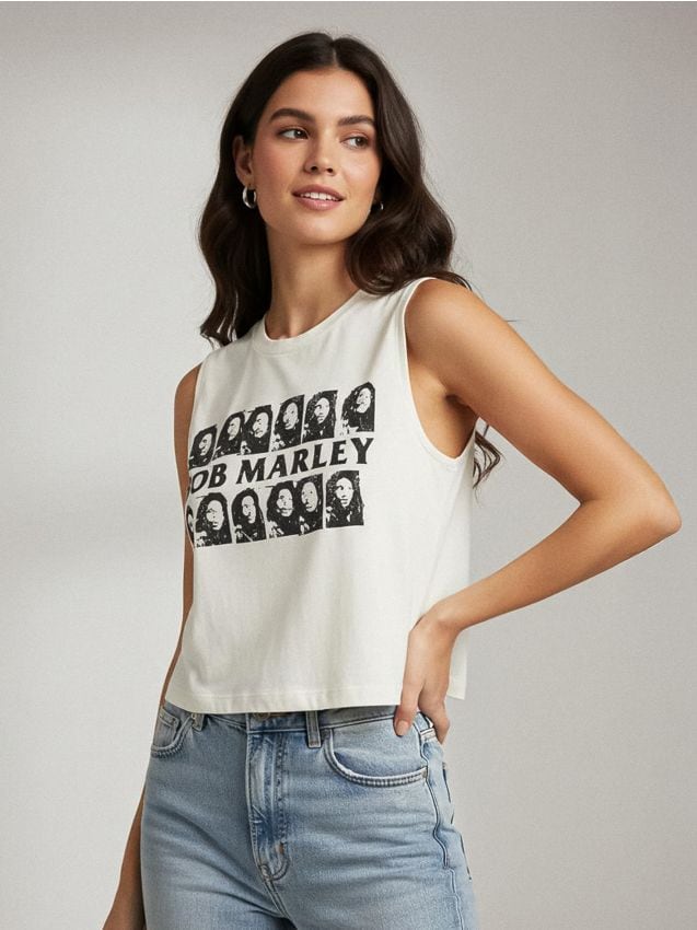 Sinsay - Bawełniany crop top bez rękawów z nadrukiem Bob Marley - kremowy