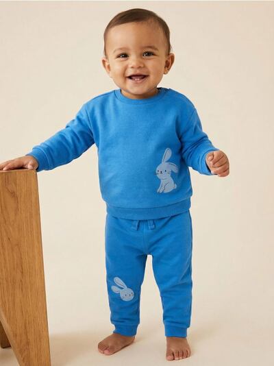 Комплект із світшота та штанів