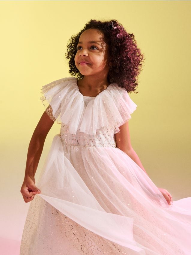 Sinsay - Tiulowa sukienka babydoll - kremowy