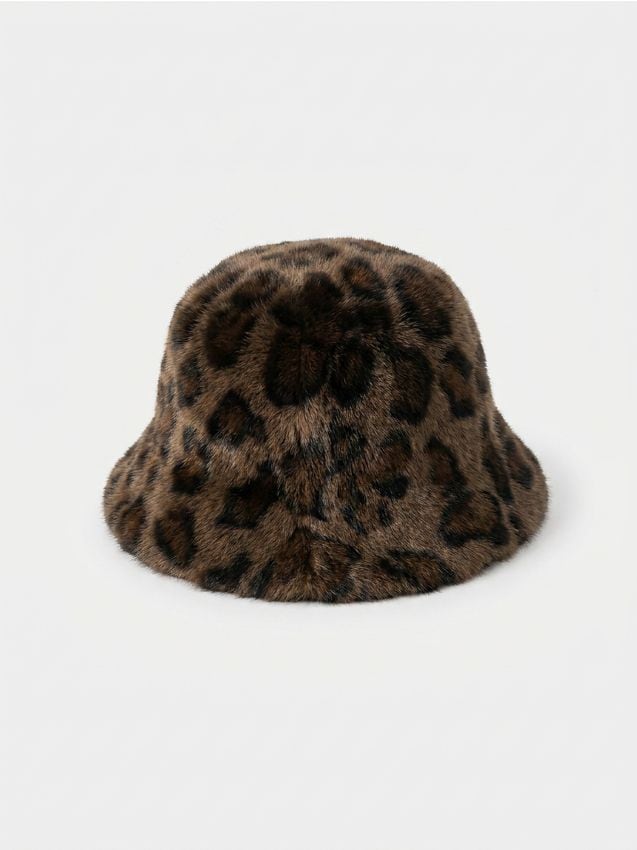 Sinsay - Pălărie bucket din blană artificială cu imprimeu leopard - multicolor