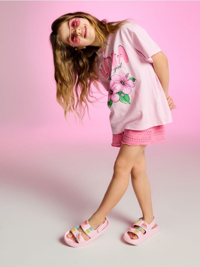 Sinsay - Pantaloni scurți ajurați - roz-aprins