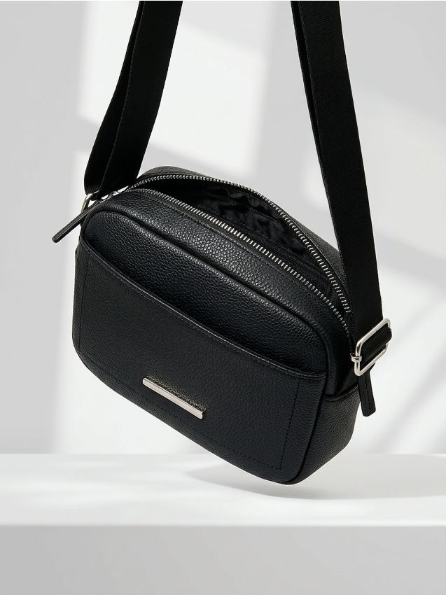 Sinsay - Geantă crossbody din imitație de piele - negru