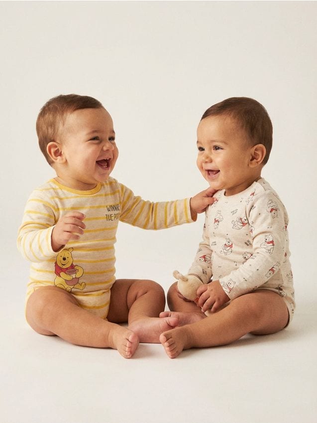 Sinsay - Body-uri din bumbac cu imprimeu Winnie the Pooh 2 pack - crem