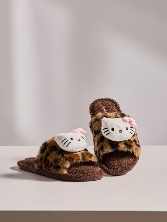Sinsay - Papuci deschiși cu aplicatie Hello Kitty - maro-închis