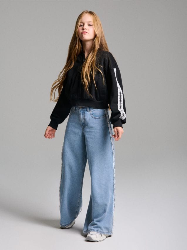 Sinsay - Jeansy wide leg z koronkowymi lampasami - niebieski