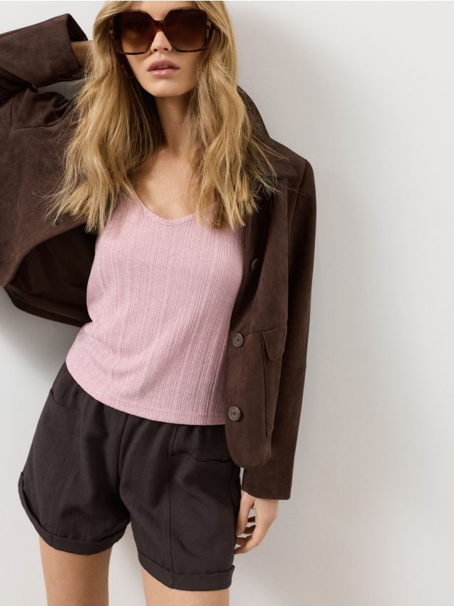 Shorts con viscosa e tasche applicate - marrone polveroso