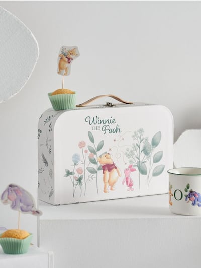 Kohvri kujuline hoiukast Winnie the Pooh