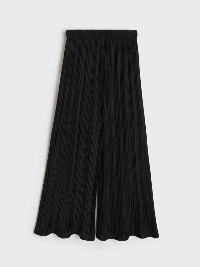 Sinsay - Pantaloni evazați plisati cu talie elastică - negru