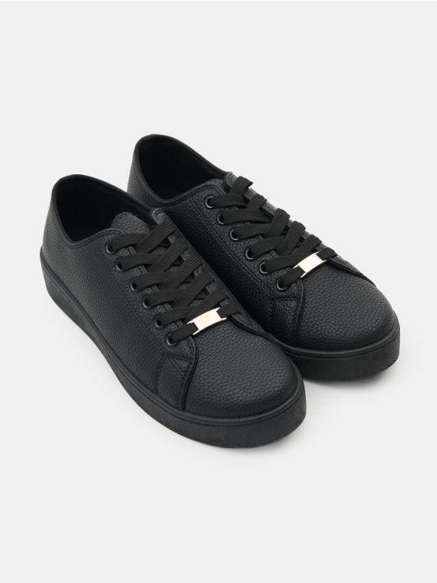 Sinsay - Sneakers din imitație de piele cu șireturi - negru