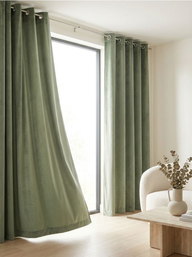 Sinsay - Draperie uni cu inele și finisaj velurat - verde-oliv deschis