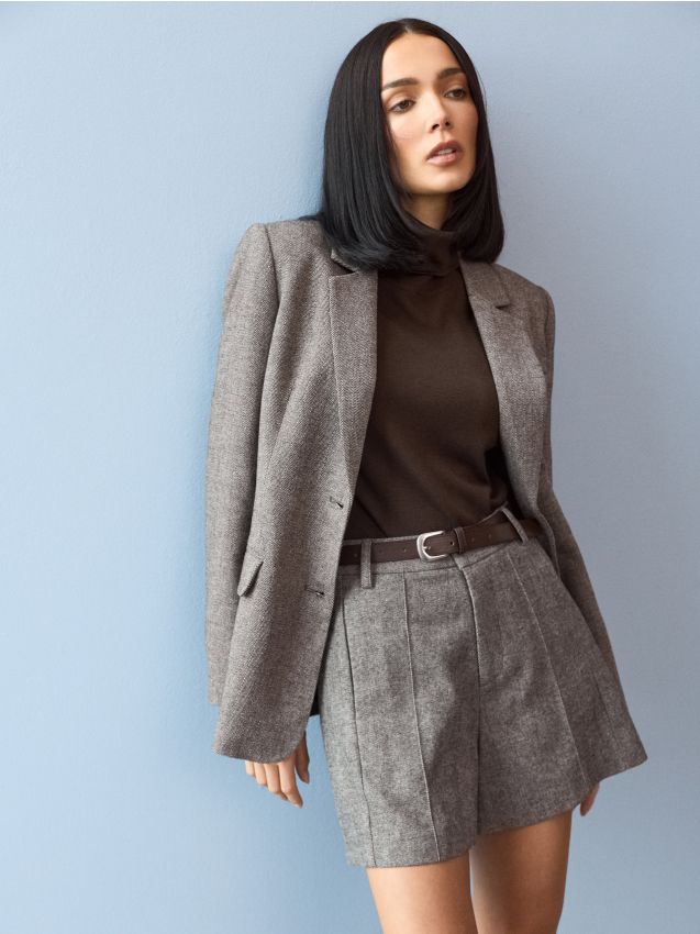 Sinsay - Șorturi elegante cu pliuri și curea - bej
