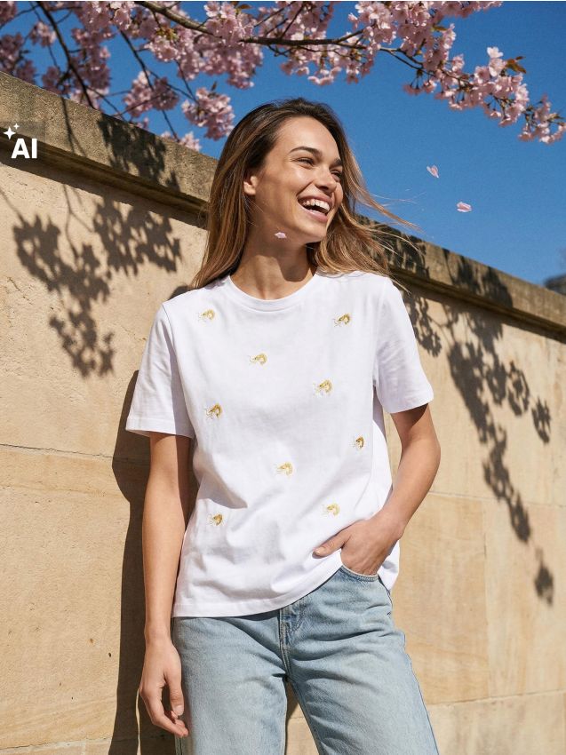 Sinsay - Tricou cu detaliu brodat - alb