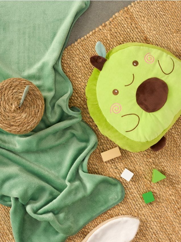 Sinsay - Jucărie de pluș avocado cu pătură - verde-deschis