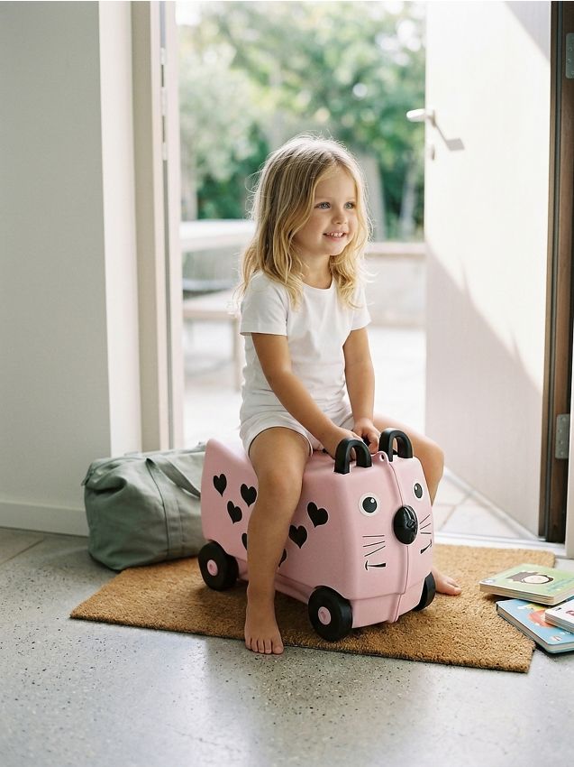 Sinsay - Troler ride-on pentru copii cu motiv de pisică - roz-pastel