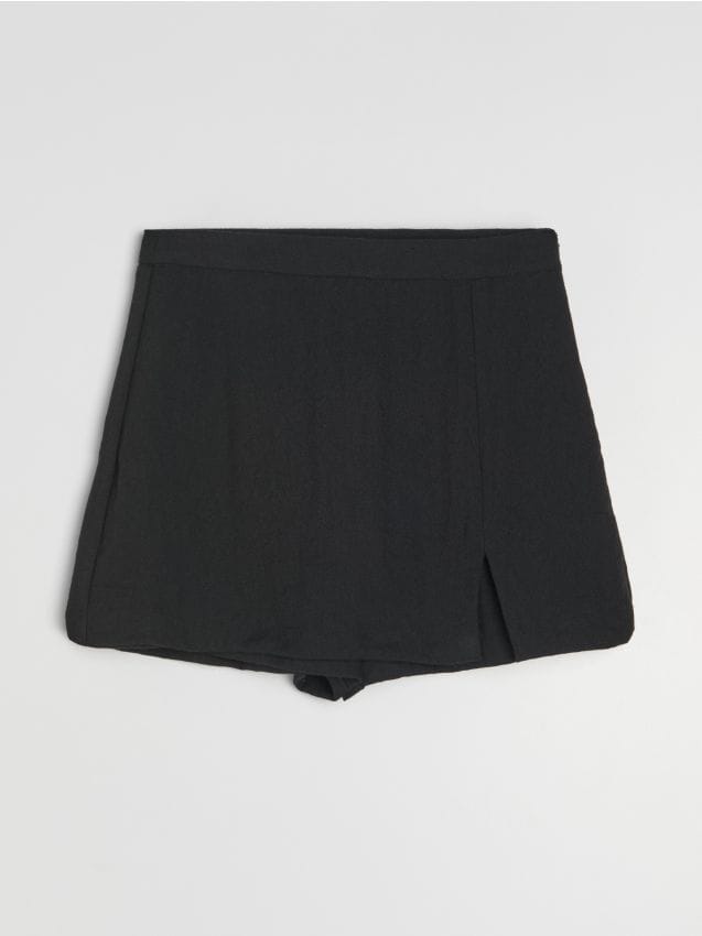 Sinsay - Fustă-pantalon cu viscoză - negru