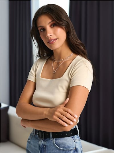 Crop top