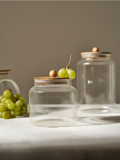 Sooniline toidupurk kaanega