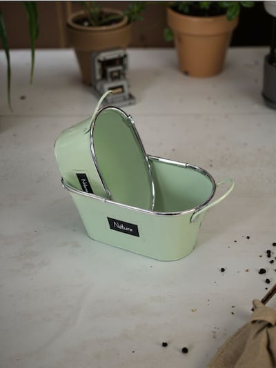 Kovové květináče 2 ks